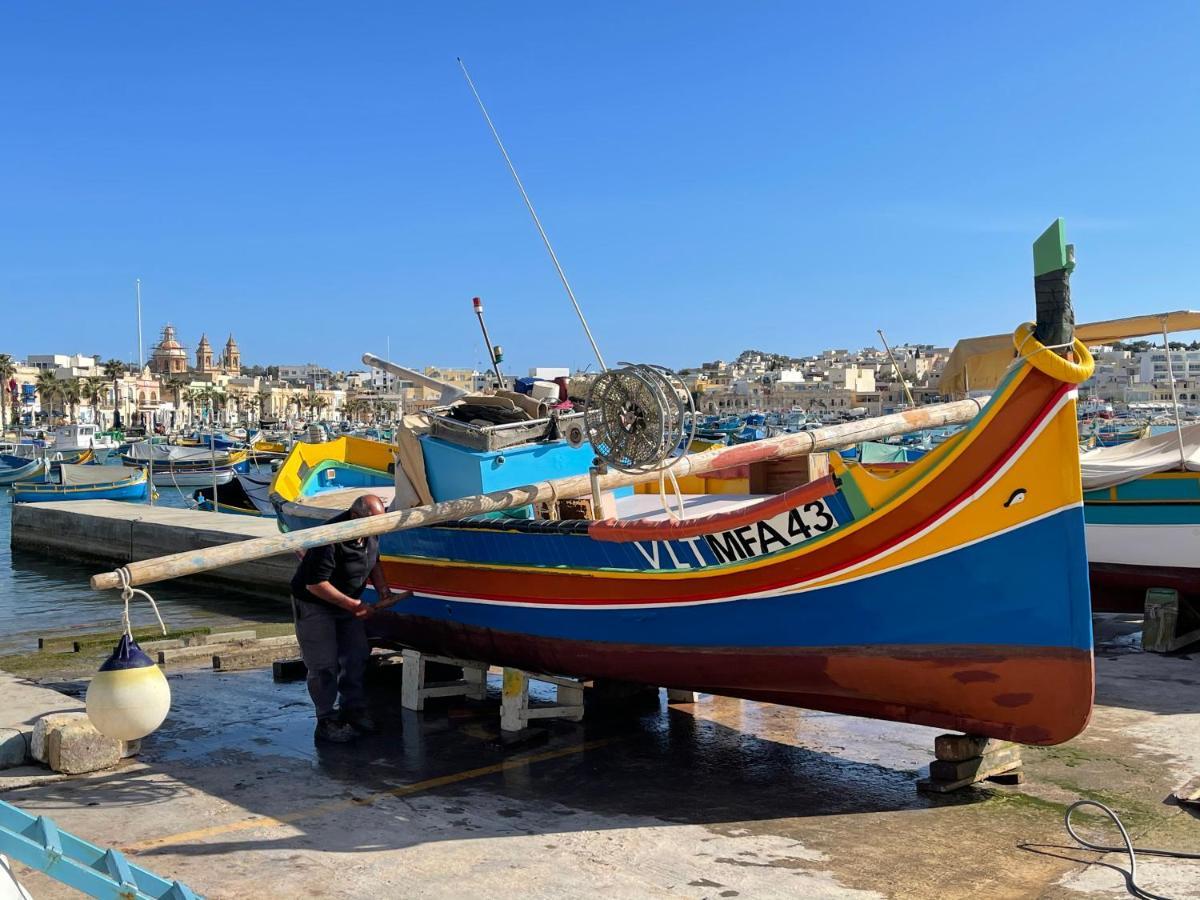 Sunrise Apt Near Beach Smarttv & Netflix Birżebbuġa Eksteriør billede