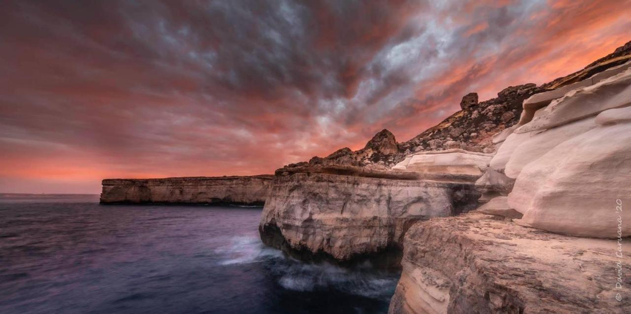 Sunrise Apt Near Beach Smarttv & Netflix Birżebbuġa Eksteriør billede